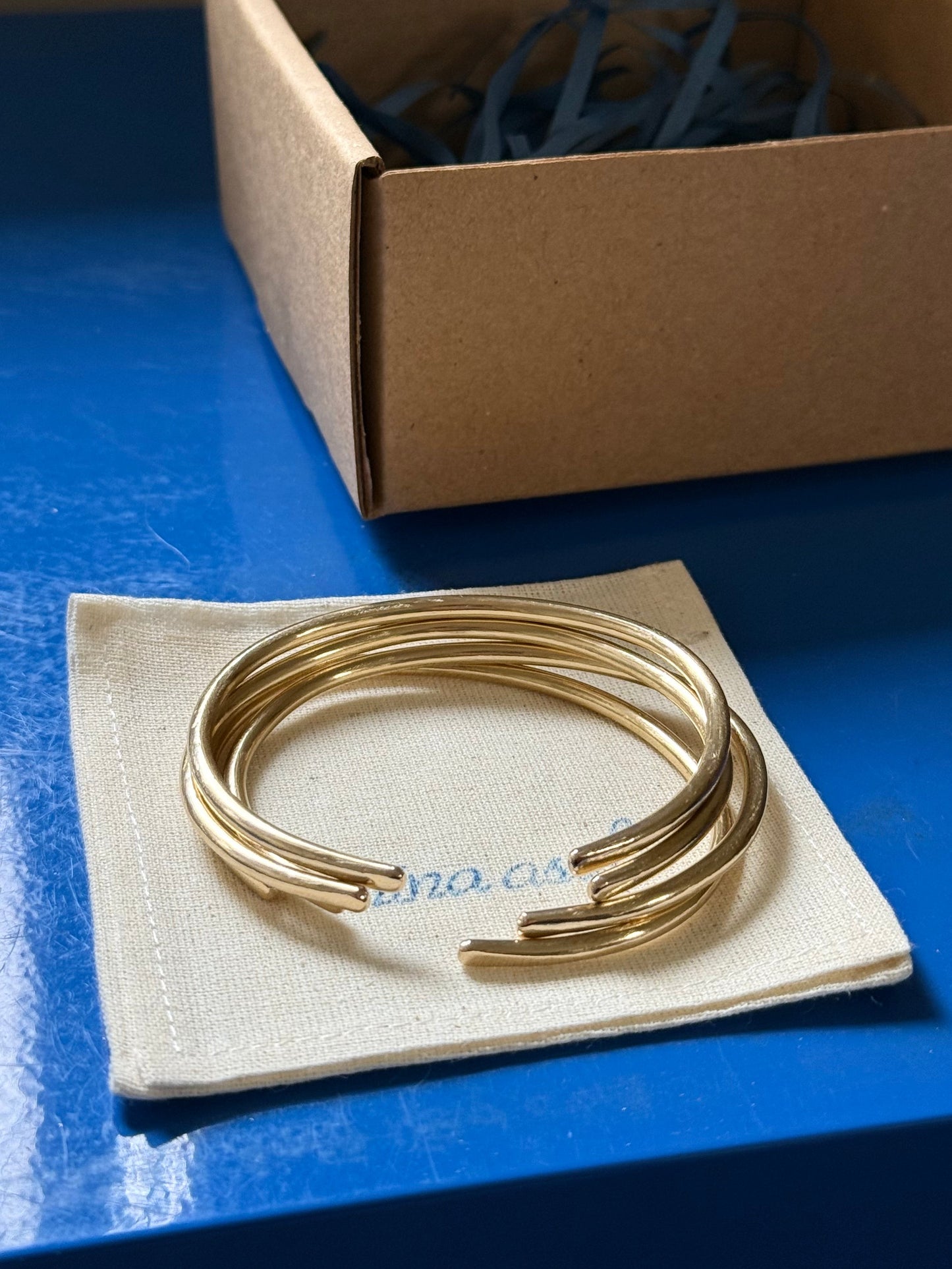 asul bangle (per piece)