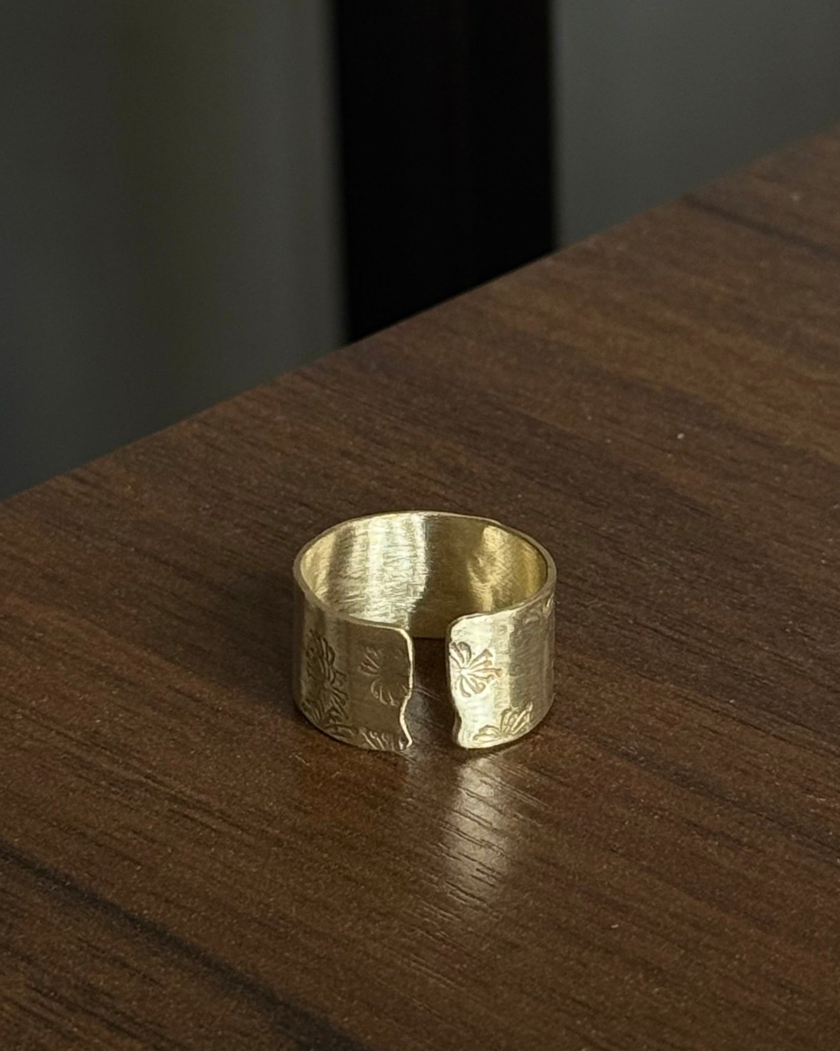 YLANG-YLANG ring