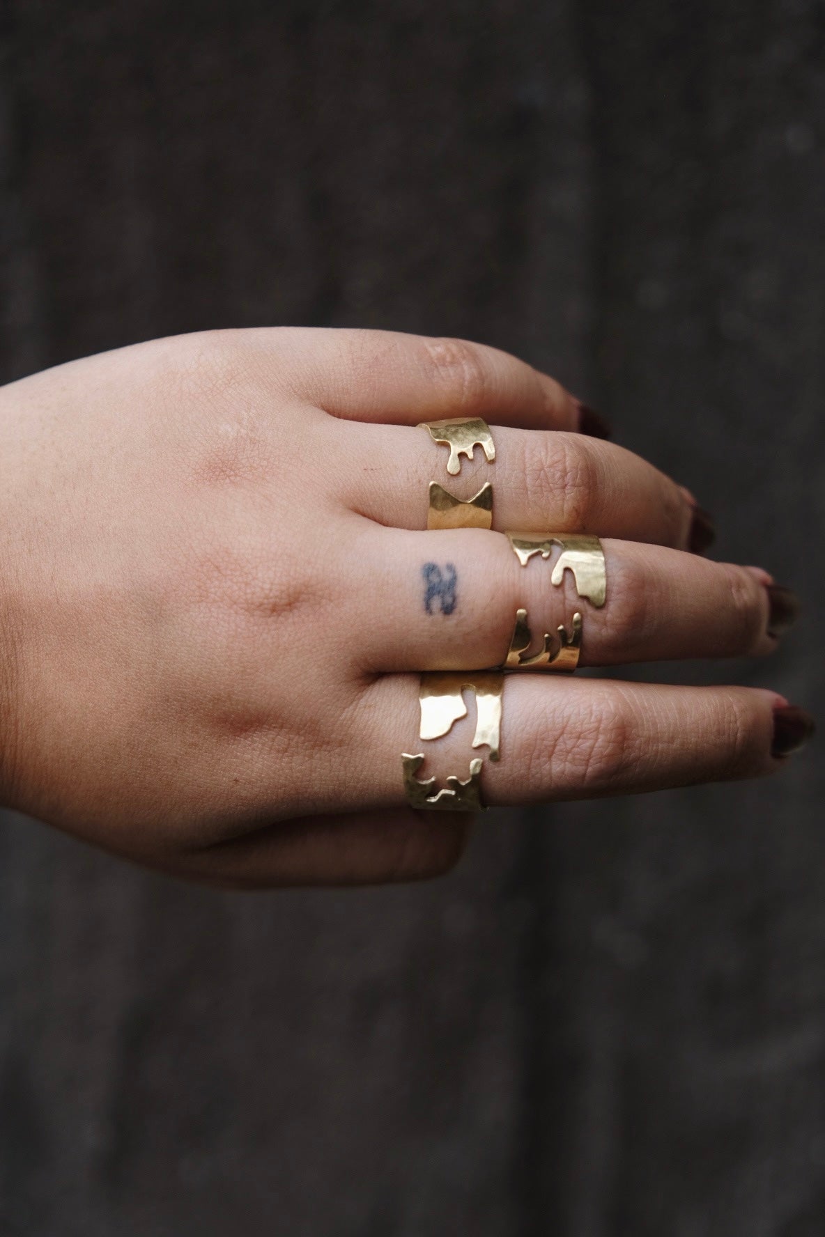 acacia ring (1 of 1)