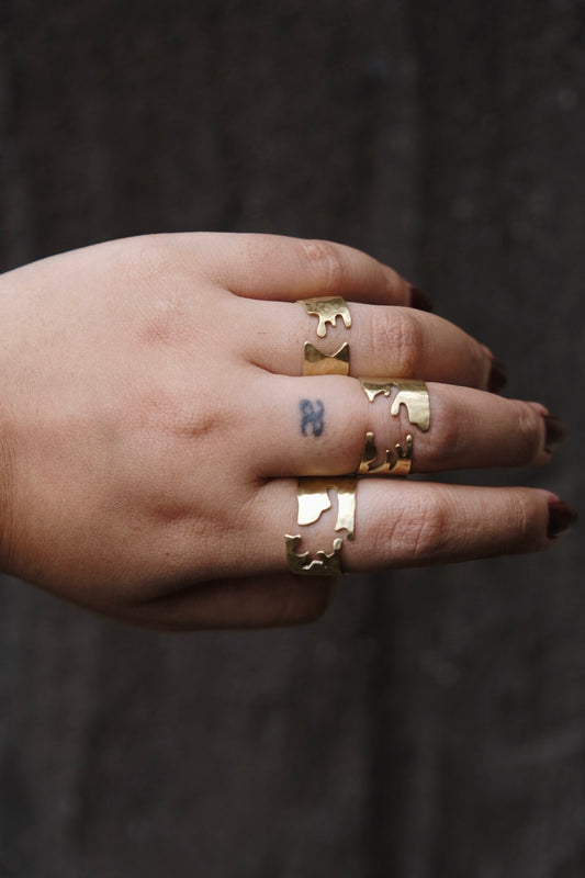 acacia ring (1 of 1)