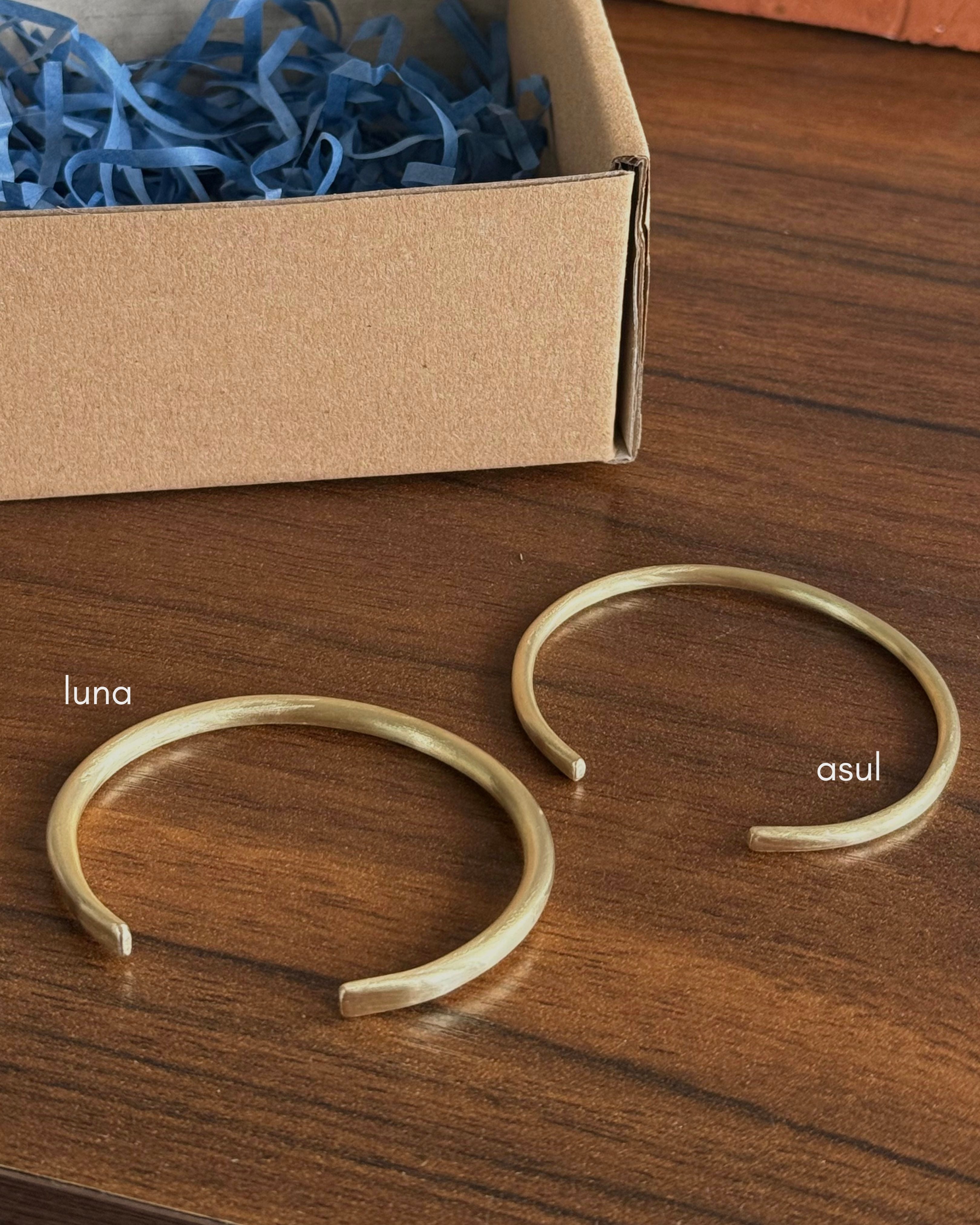 LUNA bangle (per piece)